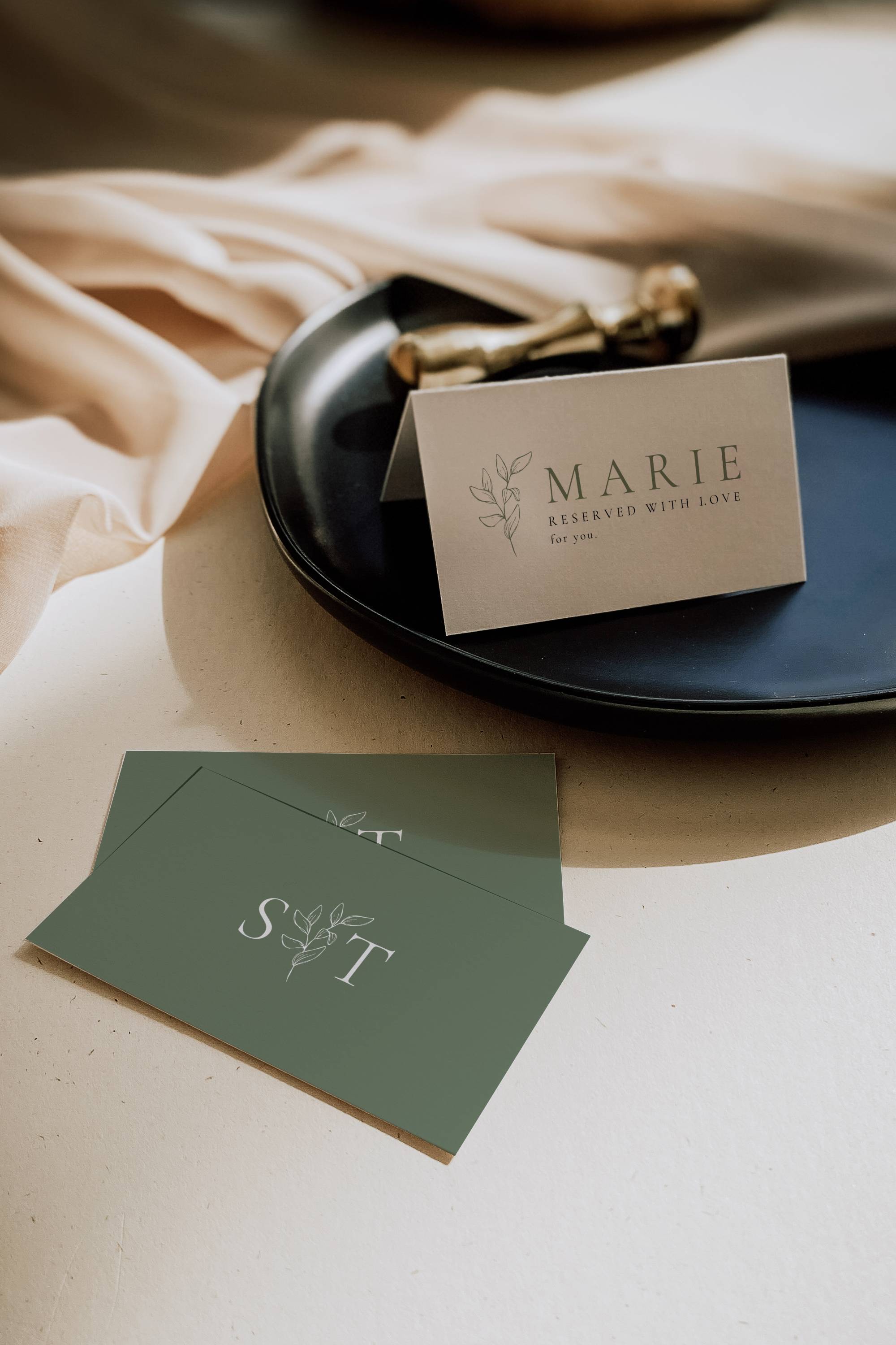 Oliva Essence Wedding Place Card Template